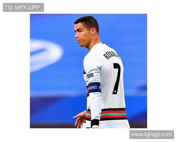 足球明星在新冠疫情期间的境遇与挑战及其对外国足球的影响分析