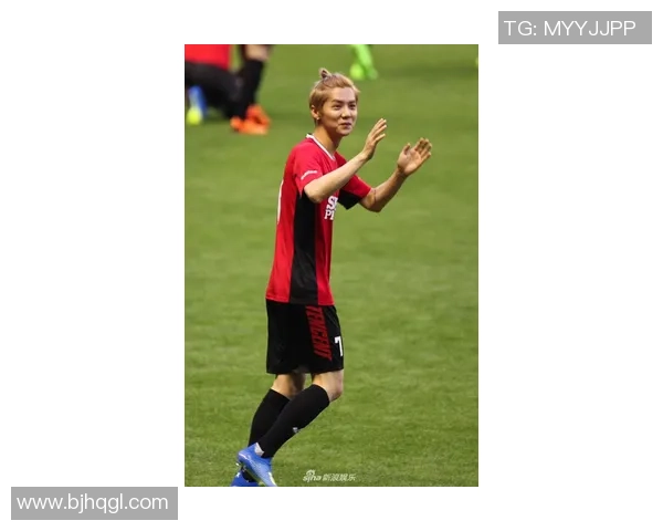 足球明星的小辫子风潮揭秘与时尚潮流的完美结合