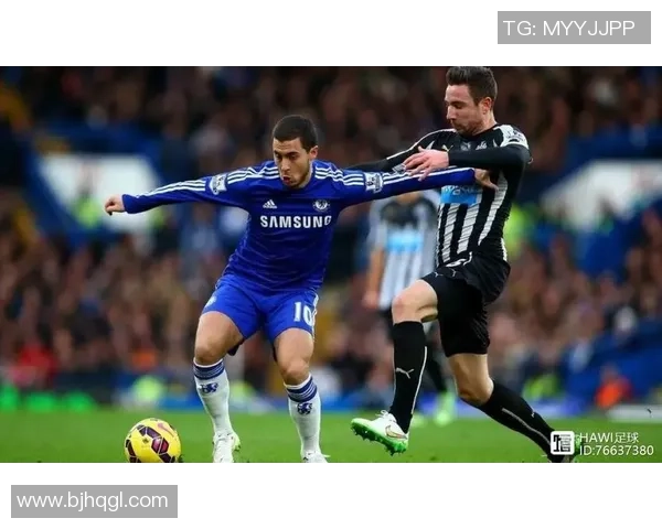 足球明星转身技巧全解析助你提升球场表现与竞技水平